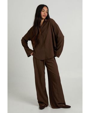 Boohoo Textured Woven Oversized Shirt And Trouser Co-Ord - Brown