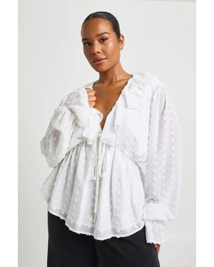 Boohoo Plus Large Dobby Chiffon Ruffle Smock Top - White