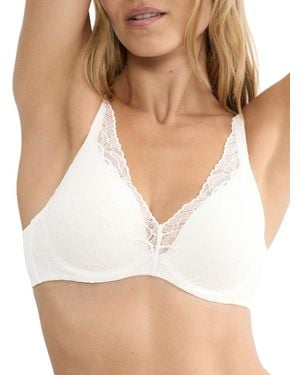 Triumph Body Make-Up Illusion Lace High Apex Bra - White