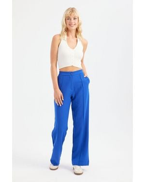 Hiccup Collar Cable Knitted Crop Top With A Open Back - Blue