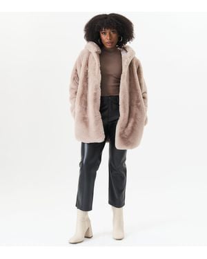 Gini London Hooded Faux Fur Jacket - Natural