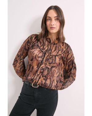 PRINCIPLES Snake Print Bead Trim Piped Detail Batwing Shirt - Brown