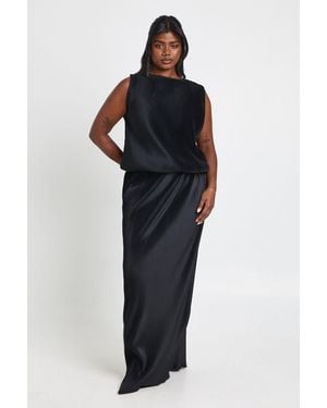 Boohoo Plus Bubble Hem Top And Maxi Skirt Co Ord - Black