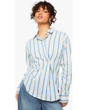 Boohoo Cinched Shirt - Blue