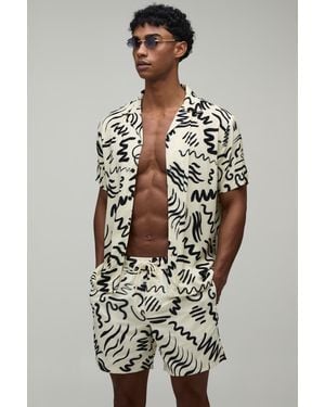 BoohooMAN Abstract Printed Shirt & Swim Short Set - Grey