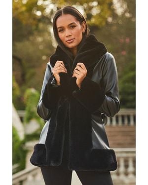 Sosandar Faux Leather Coat With Fur Trim - Green
