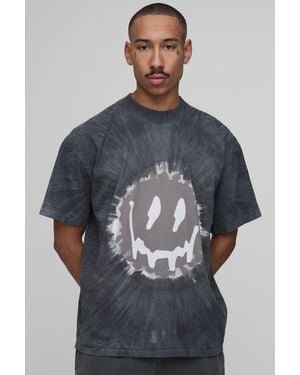BoohooMAN Oversized Tie Dye Smiley Face Print T-Shirt - Grey