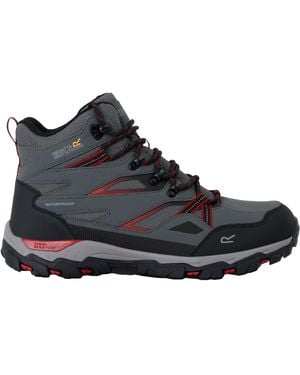Regatta Holcombe Iii Walking Boots (Briar/Rio) - Black