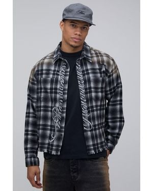 BoohooMAN Oversized Boxy Bleach Wash Applique Distress Shirt - Blue