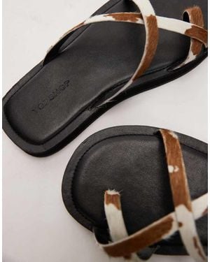TOPSHOP Jesse Real Leather Flat Sandal - Black