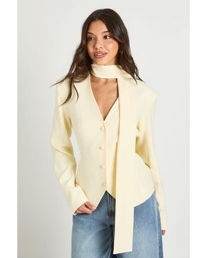 Boohoo Scarf V-Neck Fitted Blazer - Natural
