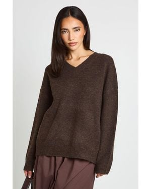 Boohoo Super Soft V Neck Oversized Jumper - Brown