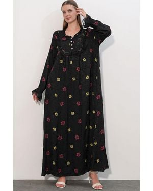 Bigdart Floral V-Neck Maxi Dress - Black