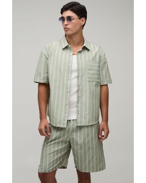 BoohooMAN Wide Stripe Oversized Curved Hem Shirt & Baggy Short Set - Green