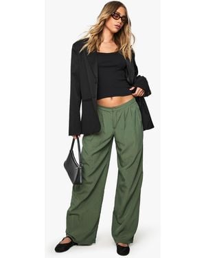 Boohoo Low Rise Crinkle Wide Leg Trouser - Green