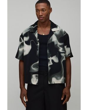 BoohooMAN Oversized Boxy Distorted Strobe Print Shirt - Black