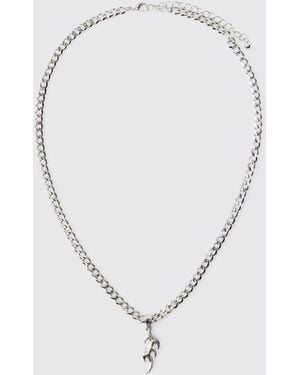 BoohooMAN Gothic Pendant Necklace - Blue