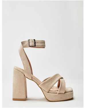 b.soleful Sarie Heels Faux Leather - White