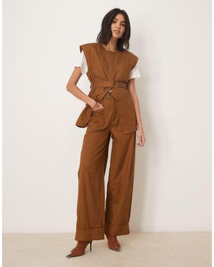 ASOS Relaxed Trousers With Turn Up Hem - Brown