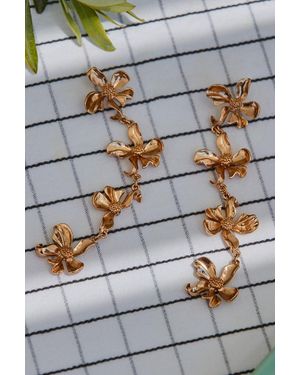 Sosandar Flower Detail Drop Earrings - Grey