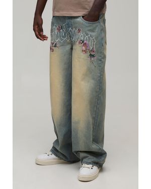 BoohooMAN Floral Crotch Embroidered Baggy Fit Jeans - Green