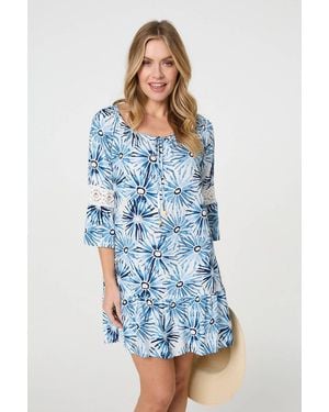 Izabel London Floral Lace 3/4 Sleeve Short Shift Dress - Blue