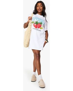 Boohoo Plus Saint Tropez Oversized T-Shirt Dress - White
