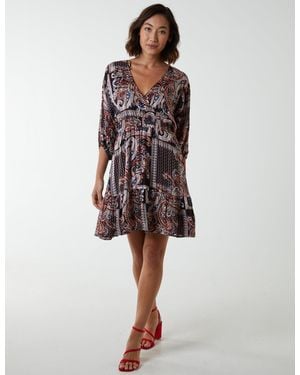 Blue Vanilla Paisley Wrap Front Pleated Kimono Sleeve Dress - Black