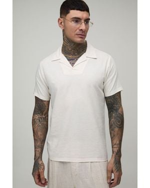 BoohooMAN Tall Linen Blend Slim Revere Polo - Natural