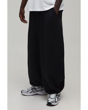 BoohooMAN Balloon Fit Pleated Jogger - Black