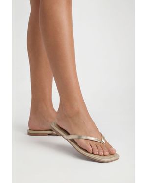 Boohoo Wide Fit Square Toe Flip Flops - Brown