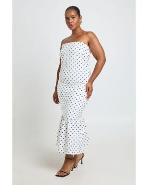 Boohoo Plus Polka Dot Bandeau Pep Hem Midaxi Dress - White