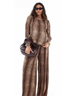Mama.licious Maternity Plisse Wide Leg Trouser Co-Ord - Brown