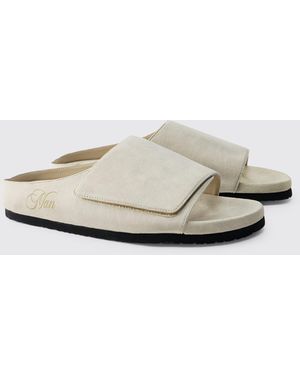 BoohooMAN Embossed Faux Suede Strap Slider - White