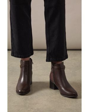 Wallis Antonia Snaffle Detail Mid Heel Ankle Boots - Black