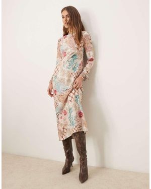 Miss Selfridge Long Sleeve Maxi Dress - Natural