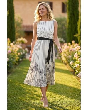 Roman Border Print Pleated Midi Dress - Natural