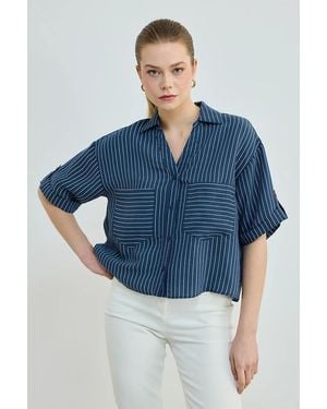 GUSTO Striped Short Sleeve Shirt - Blue