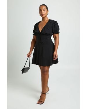 Boohoo Plus V Neck Puff Sleeve Smock Dress - Black