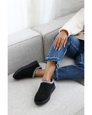 Where's That From Wheres 'Ivana' Cosy Faux-Suede Fur Lining Low Ankle Boot - Blue