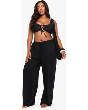 Boohoo Plus Crinkle Beaded Wide Leg Beach Trousers - Black
