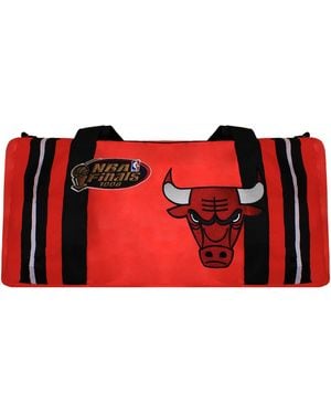 Mitchell & Ness Nba Chicago Bulls Satin Duffle Bag - Red