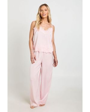 Boohoo Petite Eyelash Lace Trim Cami & Trouser Pyjama Set - Pink