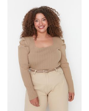 Trendyol Trendyol Ballonmouwen Bodycone Rechte Plus Size Blouse - Bruin