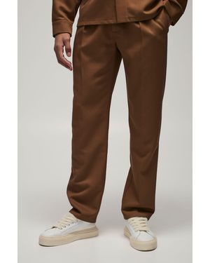 BoohooMAN Straight Leg Twill Smart Trouser - Brown