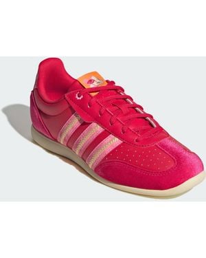 adidas Barreda Lo Shoes