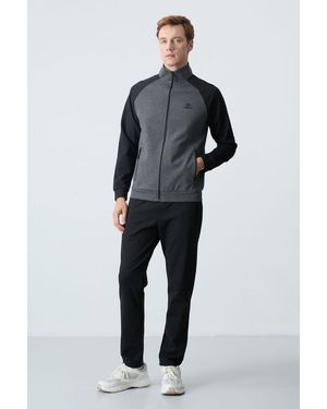 TOMMY LIFE Color-Blocked Knit Active Set - Black