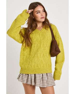 Boohoo Chunky Knit V Neck Cable Jumper - Yellow