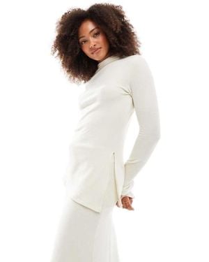 Vero Moda Mix And Match Supersoft Side Split Top - White