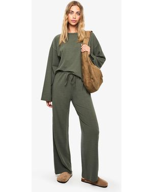 Boohoo Crinkle Oversized Top And Wide Leg Trouser Co-Ord Set - Green